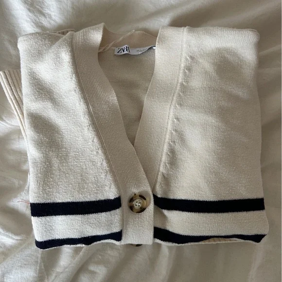 ZARA Striped Cardigan Sweater Cream Black Size S | Button Front Coastal Chic - Picture 3 of 4